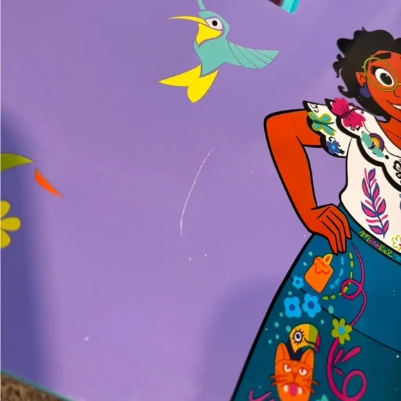 Encanto Table and Chair Set - Picture 4 of 4